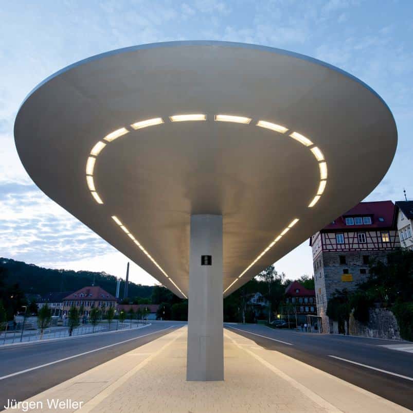 LED recessed ceiling light for outdoor canopies