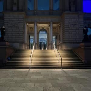 LED handrail project at the Städel Museum in Frankfurt (Städel Art Institute and Municipal Gallery)